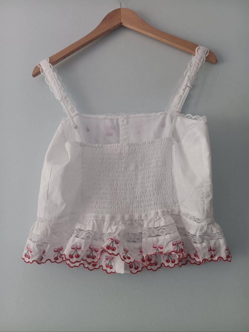 NWT Aeropostale Embroidered Cherry Peplum Crop Top White - Picture 3 of 6